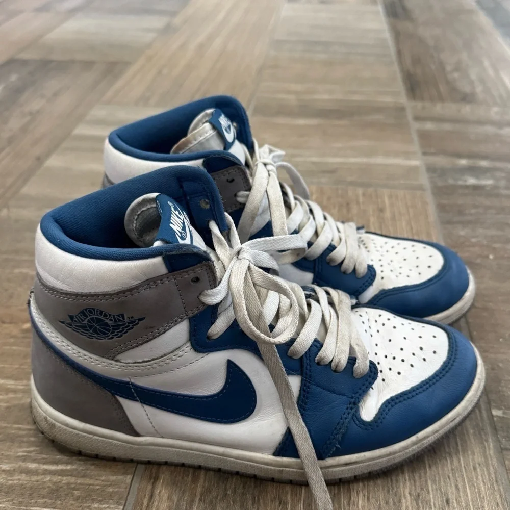 Jordan 1 Retro High OG size 7